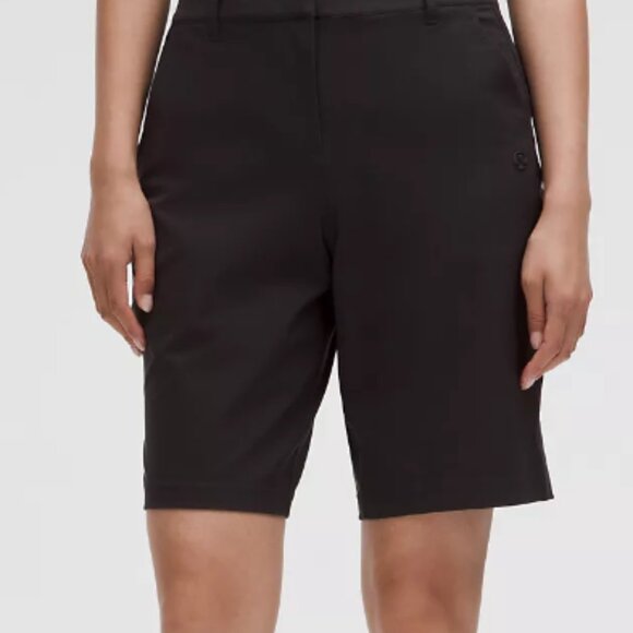 Lululemon Bermuda Golf Short 10" Size 6 - Picture 1 of 4